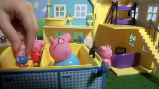 PEPPA PIG se prépare pour la Rentrée Scolaire ♥ PEPPA PIG is Back to School