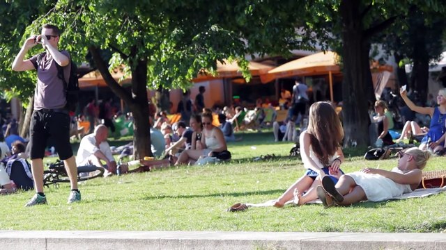 Squirting Hot Girls Prank!