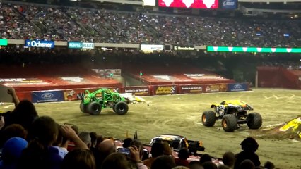 Grave Digger Freestyle New Orleans Monster Jam 2013