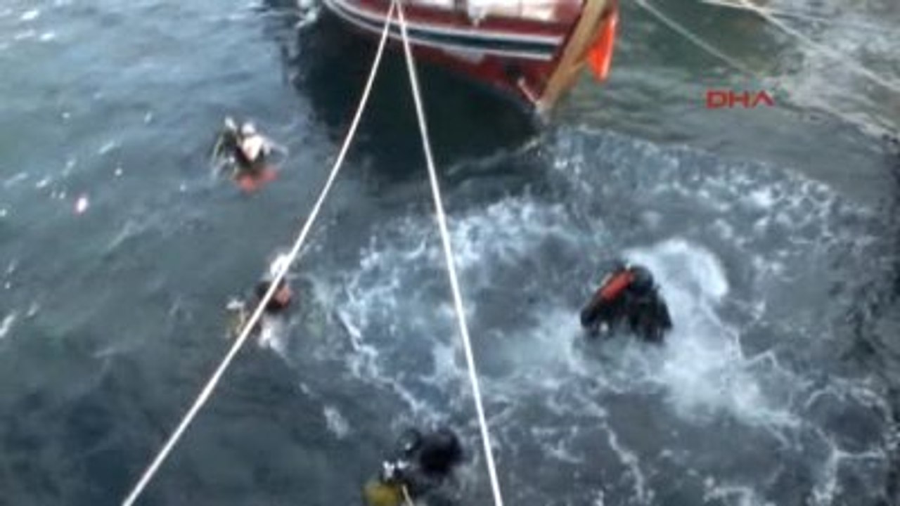 Marmaris Sezon Öncesi Marmaris'te Deniz Dibi Temizliği