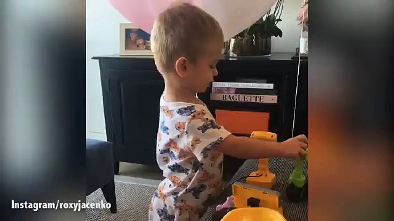 Birthday boy Hunter Curtis 'too busy' to give his dad a kiss _ Daily Mail Online