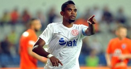 Samuel Eto'o, Ronaldinho'yu Antalyaspor'a Getiriyor