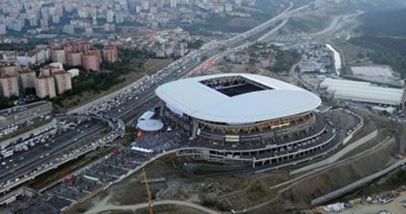 Galatasaray-Beşiktaş Maçı Sebebiyle Yarın Bazı Yollar Trafiğe Kapalı