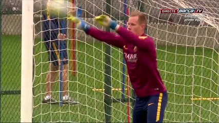 DIRECTO - Entrenamiento del FC Barcelona previo al partido con el Espanyol (174)