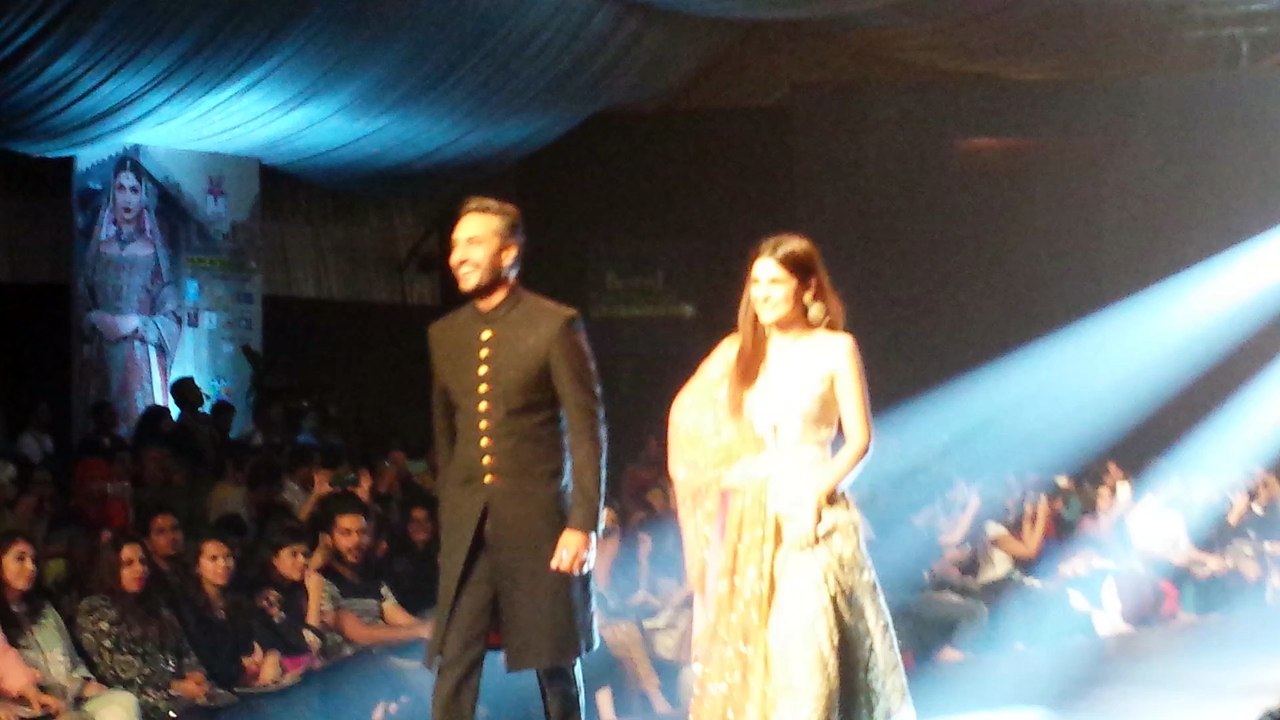 Mawra Hocane in BCW Bridal Couture Week 2016