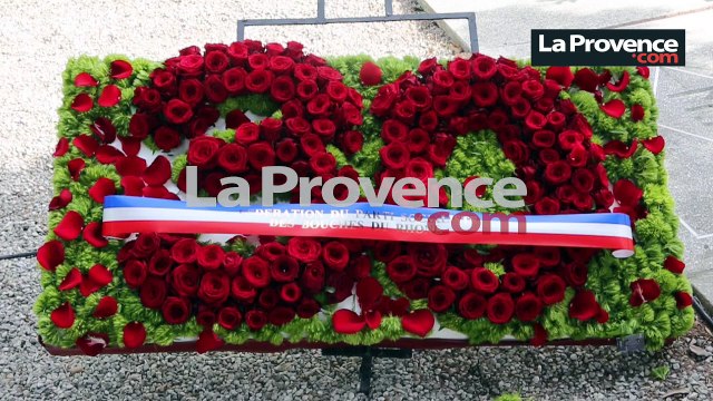 Le PS rend hommage à Gaston Defferre