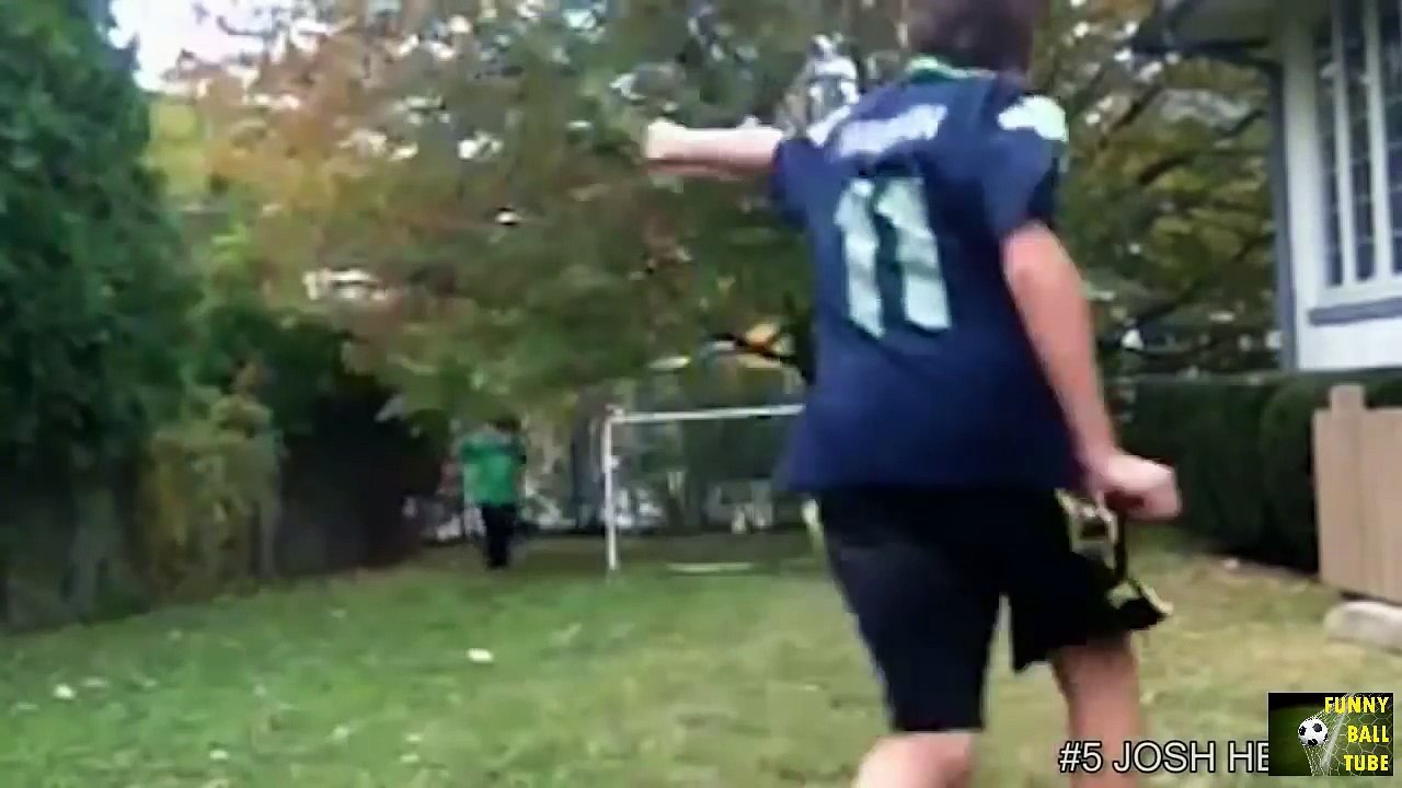 Soccer Goalie Hit In Face ● Sport Bloopers 2015 ● Football Bloopers 2015