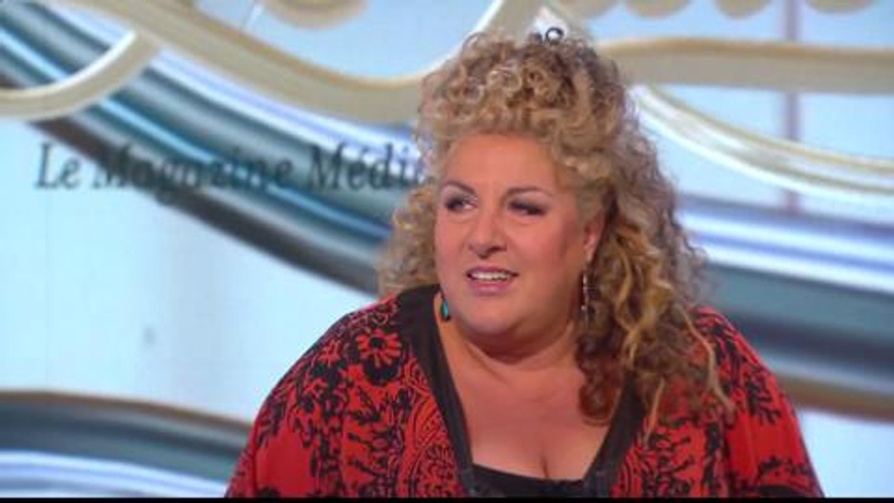 Marianne James répond à André Vallini dans Le Tube