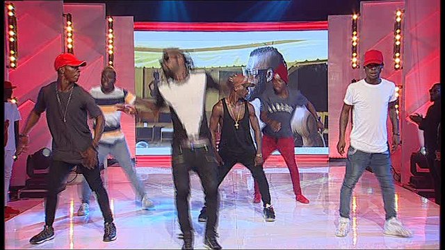 Prestation de Arafat DJ à Tempo du samedi 7 mai 2016