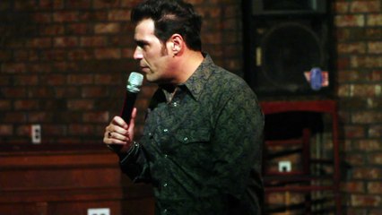 Franz Goovaerts sings 'Put Your Hand In The Hand' Clarion 2015