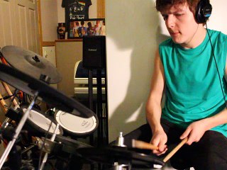 cody brockway plays VH on drums