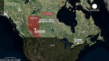 Canadá: Incêndio gigantesco consome duas mil habitações e provoca 80 mil deslocados