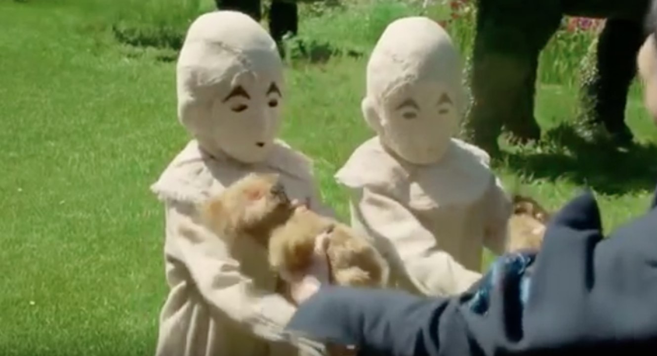 Miss Peregrine's Home for Peculiar Children Official Trailer 2016