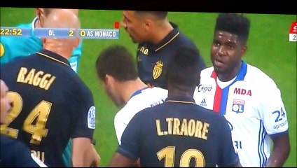 Lacina Traoré Sent Off After Two Successive Yellow Cards vs Lyon!