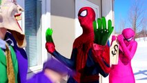Spiderman & Pink Spidergirl vs Joker! Spiderman Gets Giant Gummy Hands! Real Life Superhero Fun ... [HD, 720p]