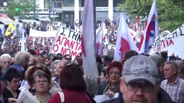 Yunanistan'da Kemer Sıkma Karşıtı Gösteri