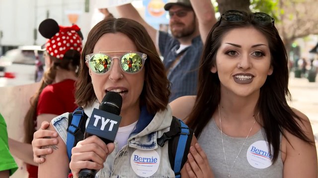 The Many Reasons People Love Bernie Sanders