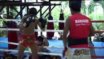 Tepwarit Rawai Muay Thai training with Tuk