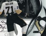 EVGENI MALKIN Hand Signed Autographed Pittsburgh Penguins 8 x 10 Photo