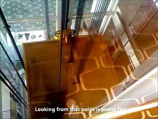 AMAZING , singing ThyssenKrupp lift/elevator @ Royal Festvial Hall in SouthBank