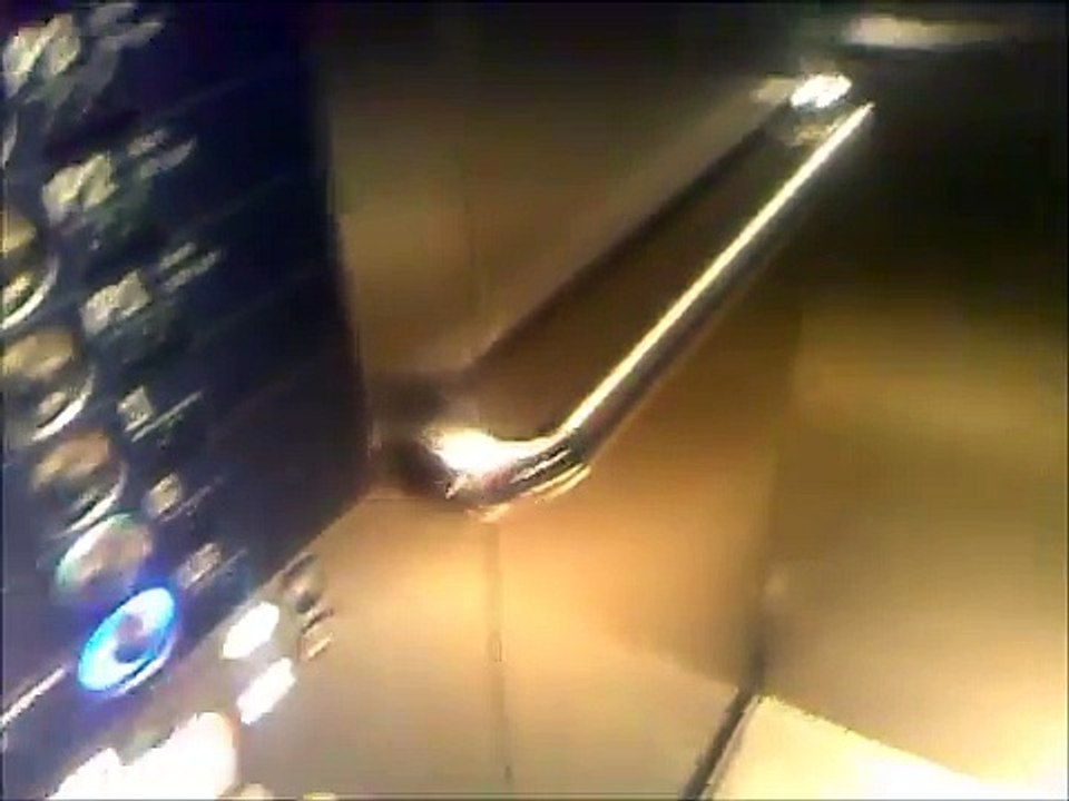 Tour of the lifts/elevators in the Westfield mall in Stratford