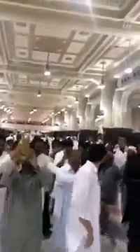 Imran Khan Performing Umrah