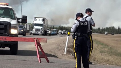 Incendios en Canadá siguen fuera de control