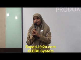 Sekarang Saya Lepas Kaca Mata - Ibu Sarwiningsih