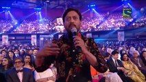 Filmfare 2016 (Jokes Only) - Shahrukh Khan, Kapil Sharma-GzfjfhTCufw