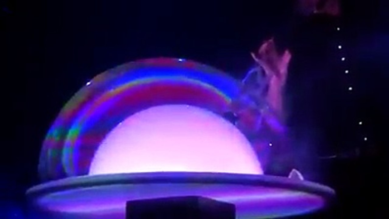 queen of bubbles