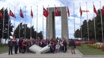 Çanakkale Kıbrıs Mücahitlerinden Çanakkale Şehitlikleri'ne Ziyaret