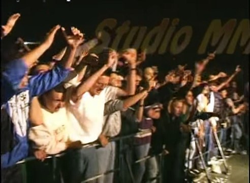 Sinan Sakic i Juzni Vetar - Ej, od kad sam se rodio (StudioMMI Video)