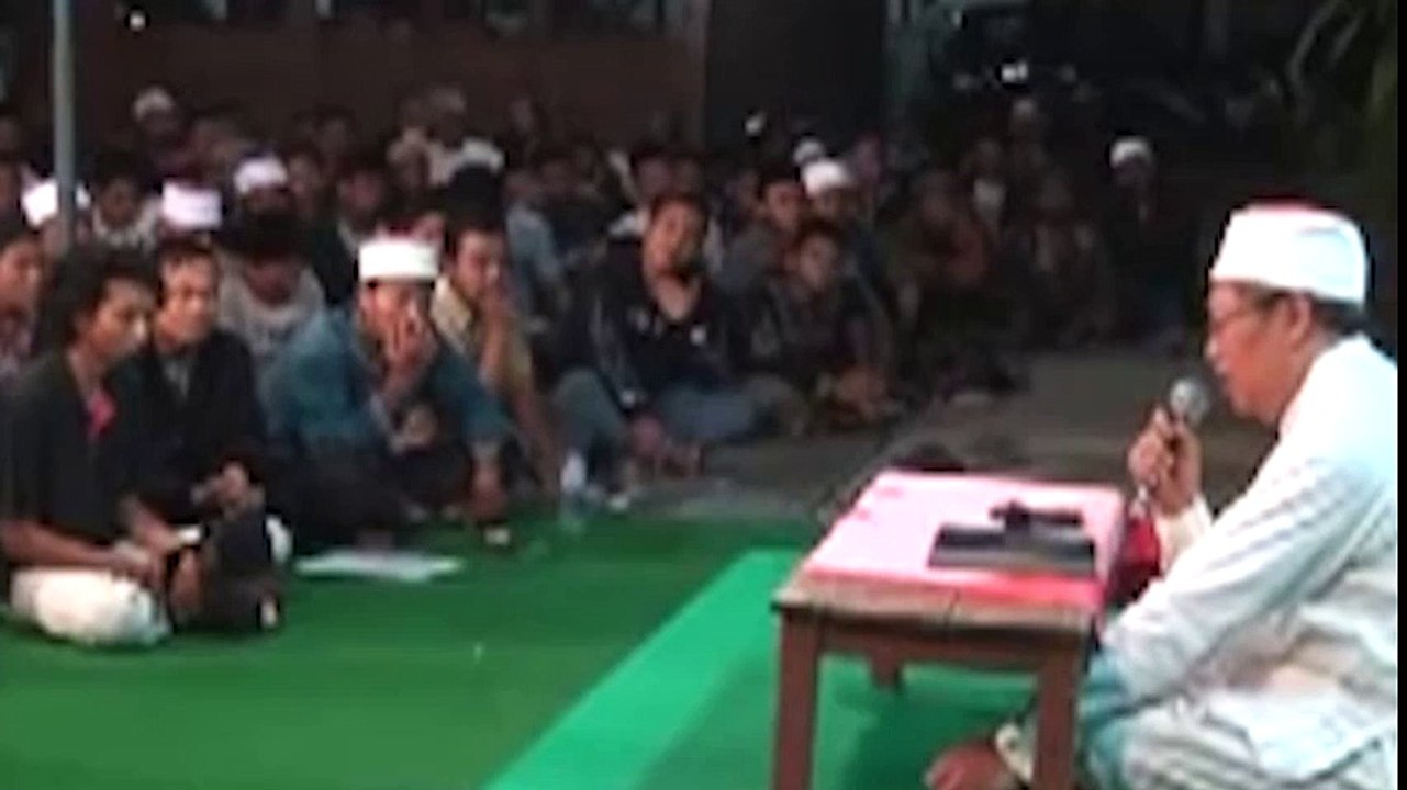 Cak Nun MENATA HATI JERNIHKAN PIKIRAN Part 3 of 4