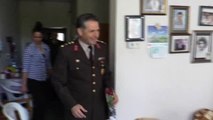 Jandarma'dan Huzurevine Anneler Günü Ziyareti