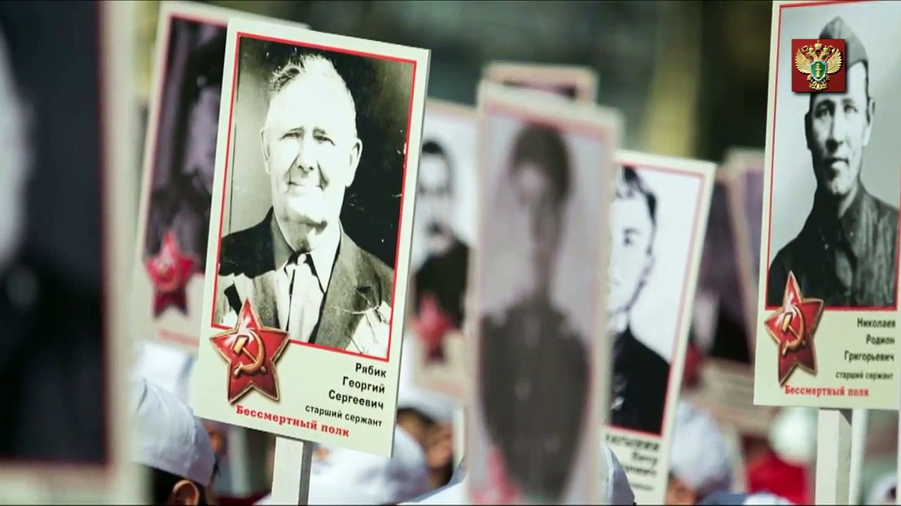 Kırım Başsavcısı Natalia Poklonskaya Zafer Günü için klip çekti