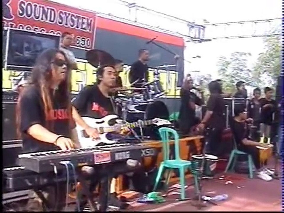 OM MUSICA BOYOLALI Rita Ratu Tawon Cinta Di Pantai Bali dewata