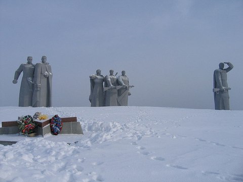 Подвиг 28-ми панфиловцев. Стоявшим Насмерть