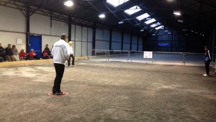 Demuth vs Desnous, carreau de Demuth c'est 9 à 0 en finale de la ligue du centre mixte 2016