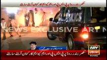 MQM workers pelted stones on Kamal’s vehicle and ARY News DSNG