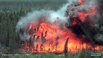 Fort McMurray Fire In Alberta, Canada Forces 80,000 Residents To Flee (1)