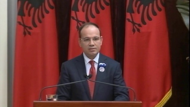 Report TV - Dita Ndërkombëtare e Gruas Nishani: Nënë Tereza, frymëzim