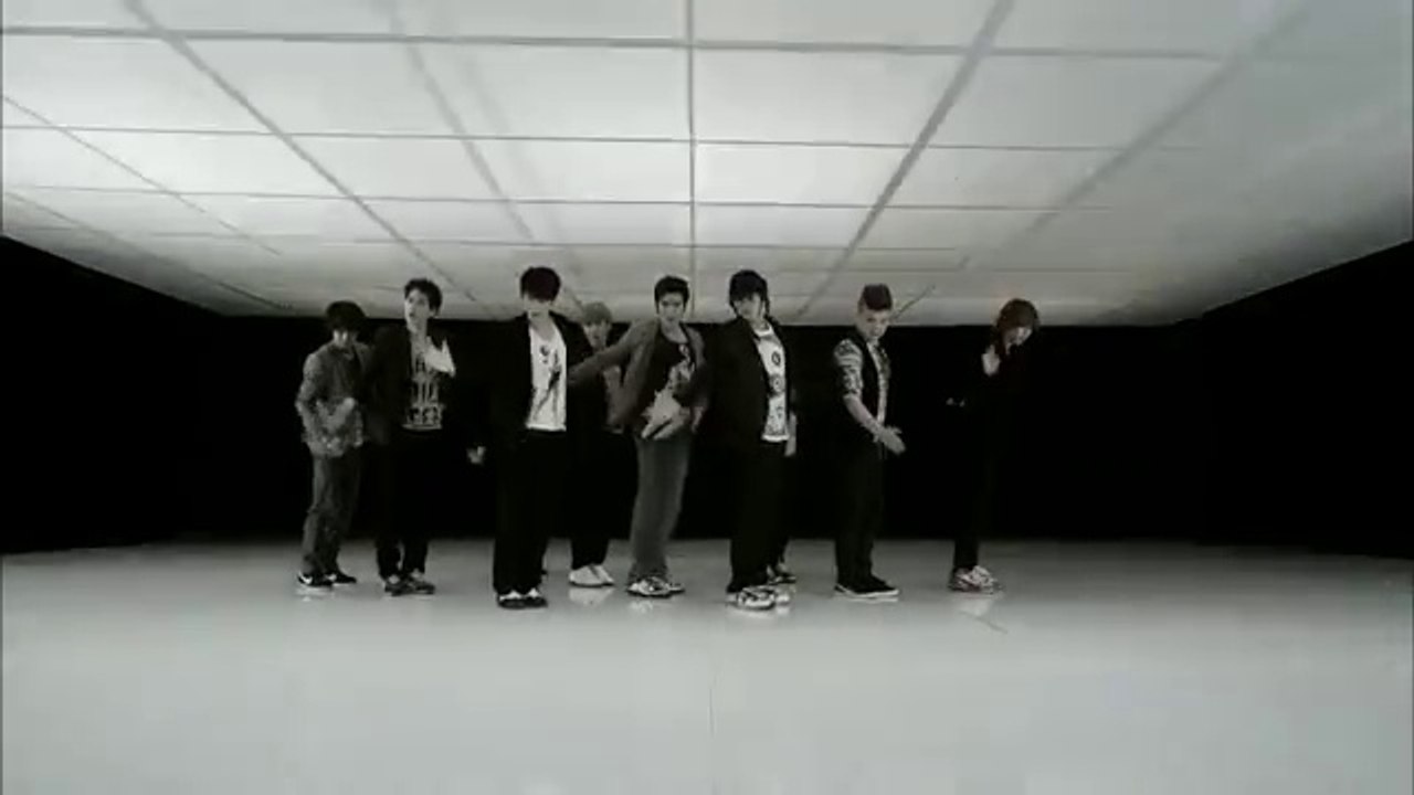 Super Junior - BONAMANA MV