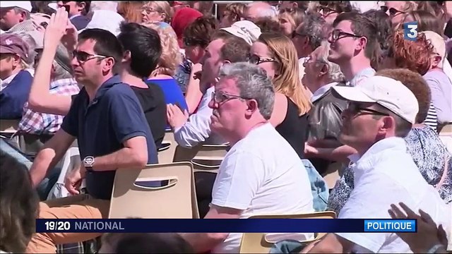 Orléans : Emmanuel Macron rend hommage à Jeanne d'Arc