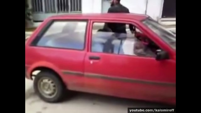 Những tình huống đỗ xe siêu đẳng cấp và hài hước nhất thế giới ✔