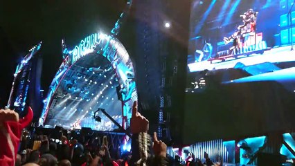 ACDC - Thunderstruck (7/5/16) - Live in Lisbon, Portugal