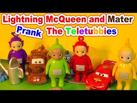 WHATS INSIDE The Teletubby Play Set, Lightning and Mater Prank The Teletubbies