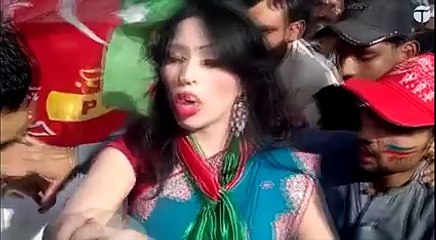 See what happened in PTI jalsa with this girl.