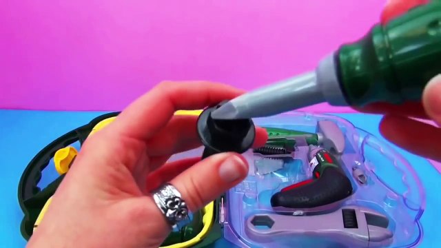 Boîte à outils Bosch avec tout ce quil faut pour bricoler – Jouet pour enfants