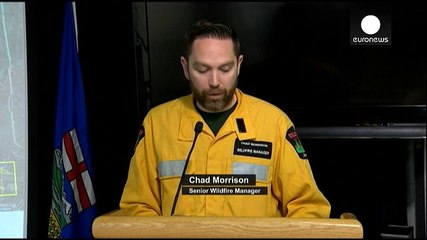 تراجع وتيرة النيران التي تجتاح مقاطعة ألبيرتا الكندية