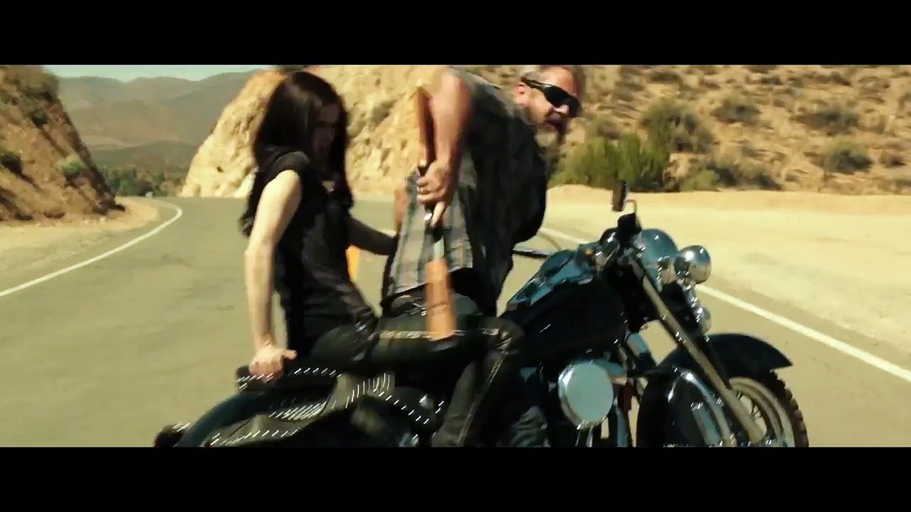 BLOOD FATHER Bande Annonce VF + VOST (Mel Gibson - Action, 2016)